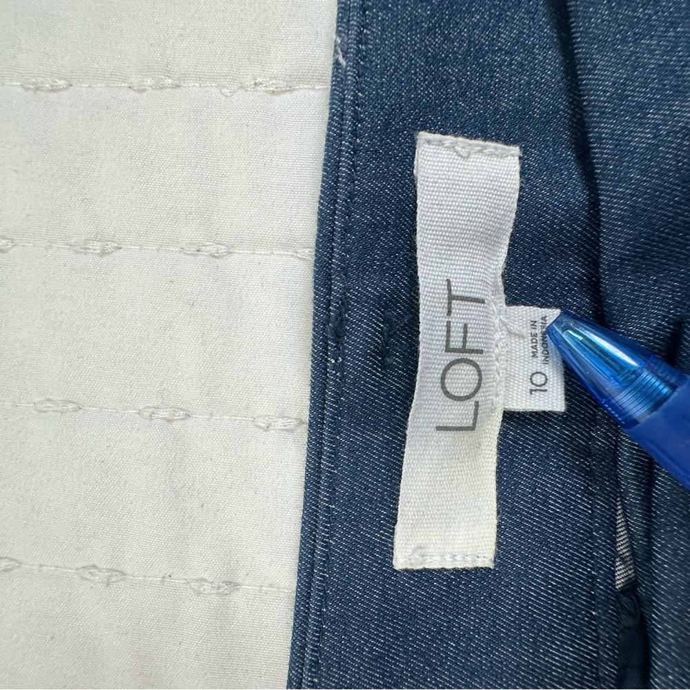 LOFT The Riviera Shorts in Refine Denim High Waist in Blue - Picture 9 of 15